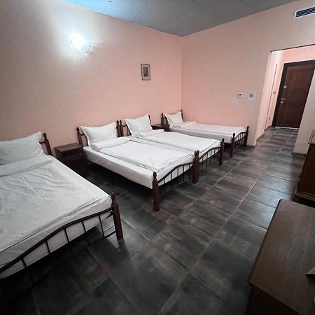 Хотел Антик Pernik Ngoại thất bức ảnh